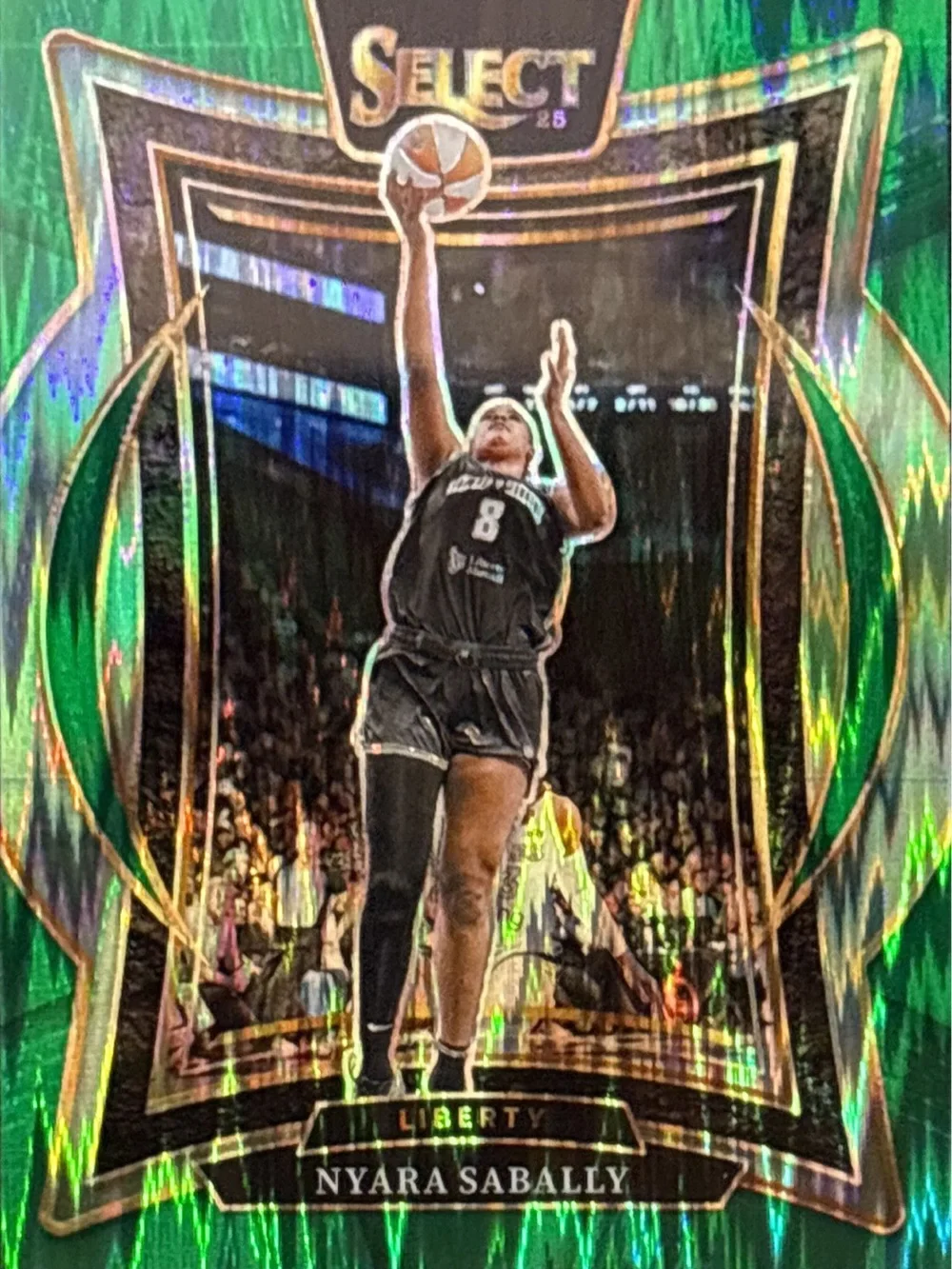Panini Select Green Holographic Nyara Sabally Basketball Trading Card